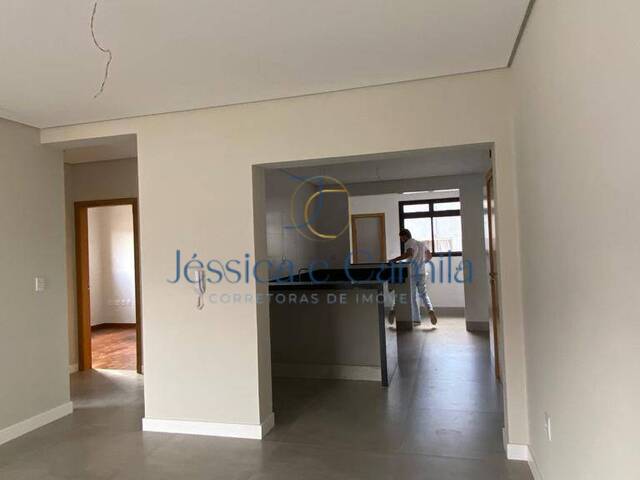 Apartamento para Venda em Pouso Alegre - 4