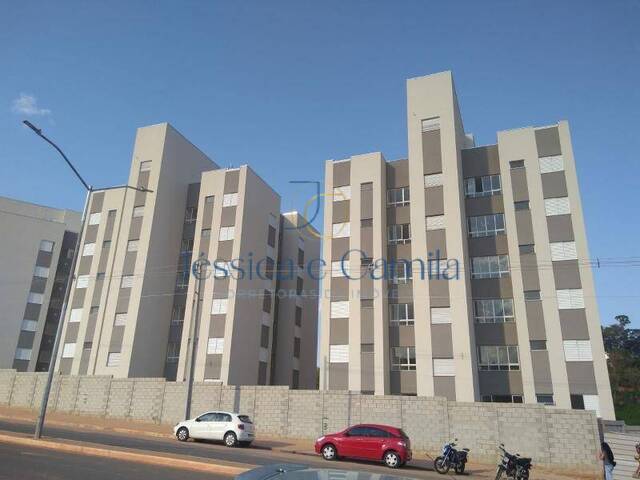 #818 - Apartamento para Venda em Pouso Alegre - MG - 3