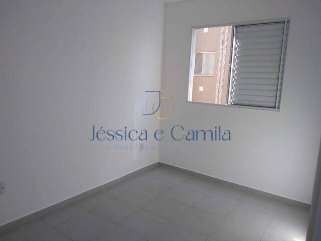 #818 - Apartamento para Venda em Pouso Alegre - MG - 2