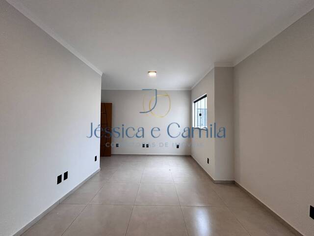 #823 - Apartamento para Venda em Pouso Alegre - MG - 2
