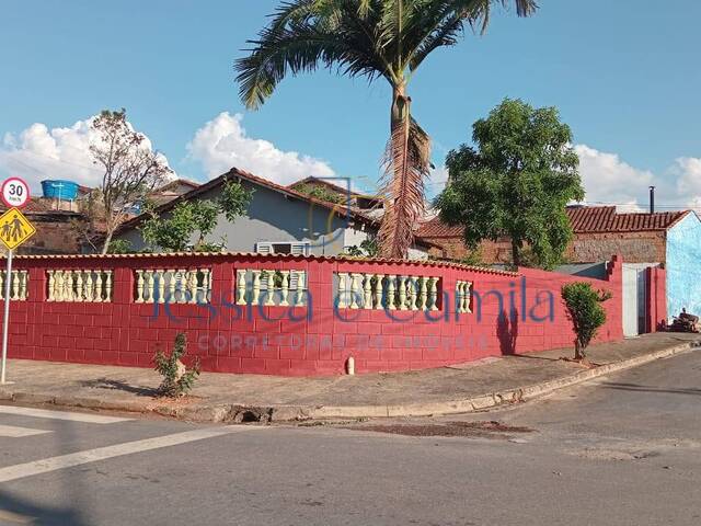 #834 - Casa para Venda em Pouso Alegre - MG - 1