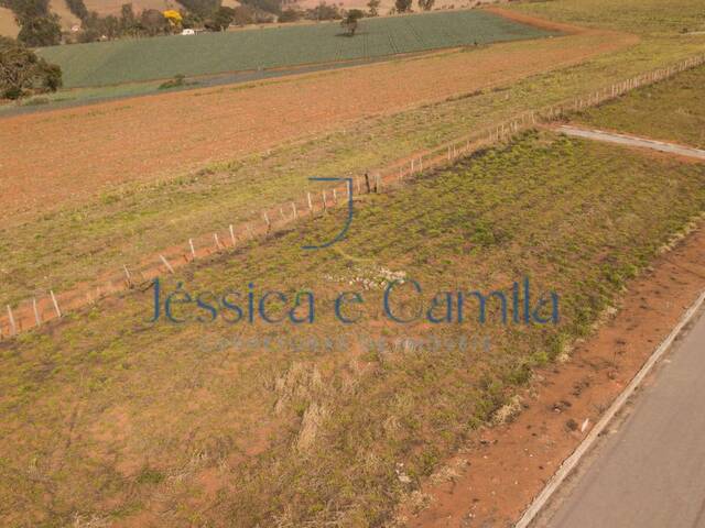 Área para Venda em Congonhal - 3
